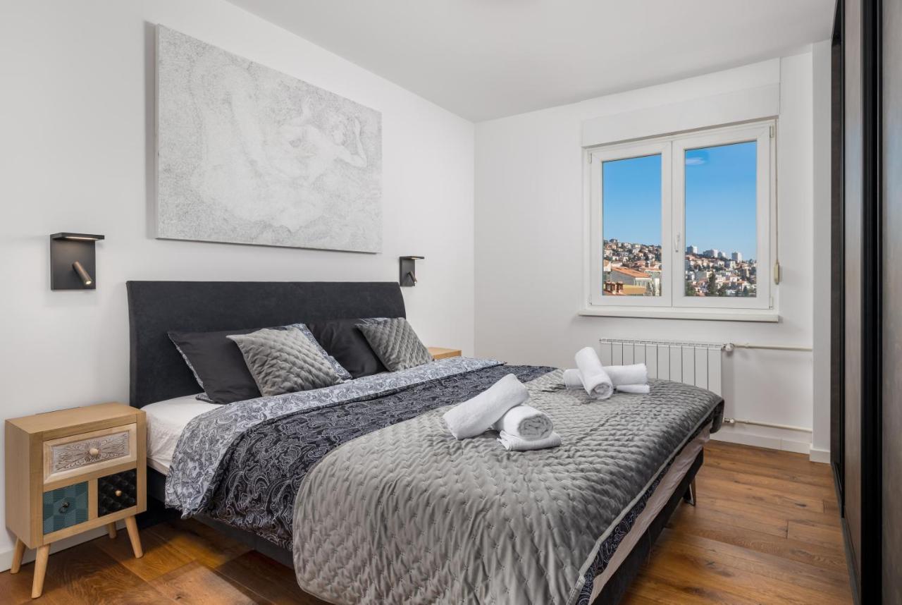 Aenei Delux Apartment ริเยกา ภายนอก รูปภาพ