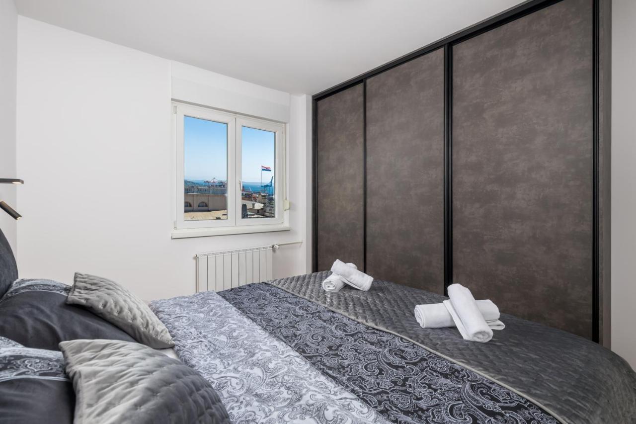Aenei Delux Apartment ริเยกา ภายนอก รูปภาพ